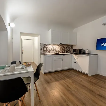 아파트 The Heart Of B - Cruise 2min - Ac - Wifi