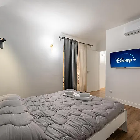 The Heart Of B - Cruise 2min - Ac - Wifi Lägenhet Savona